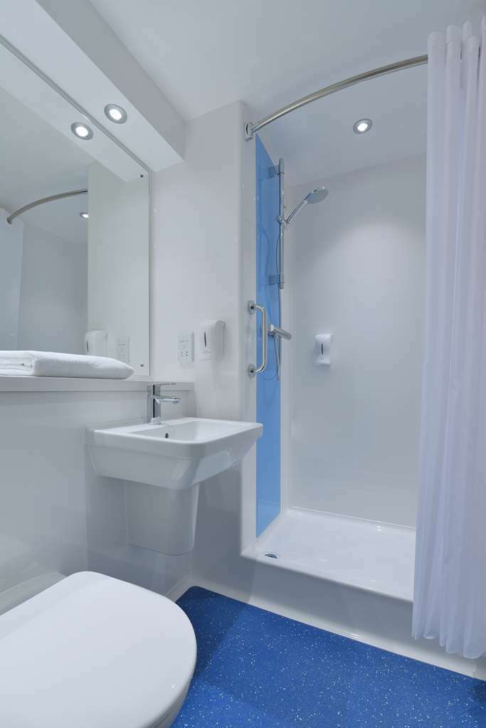 Travelodge Liverpool Stonedale Park Habitación foto